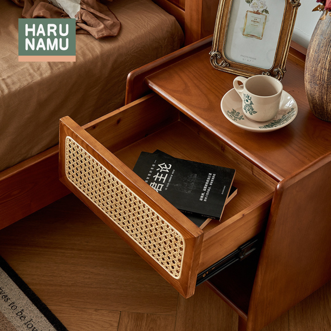 MAHIRO Solid Wood Rattan Nightstand