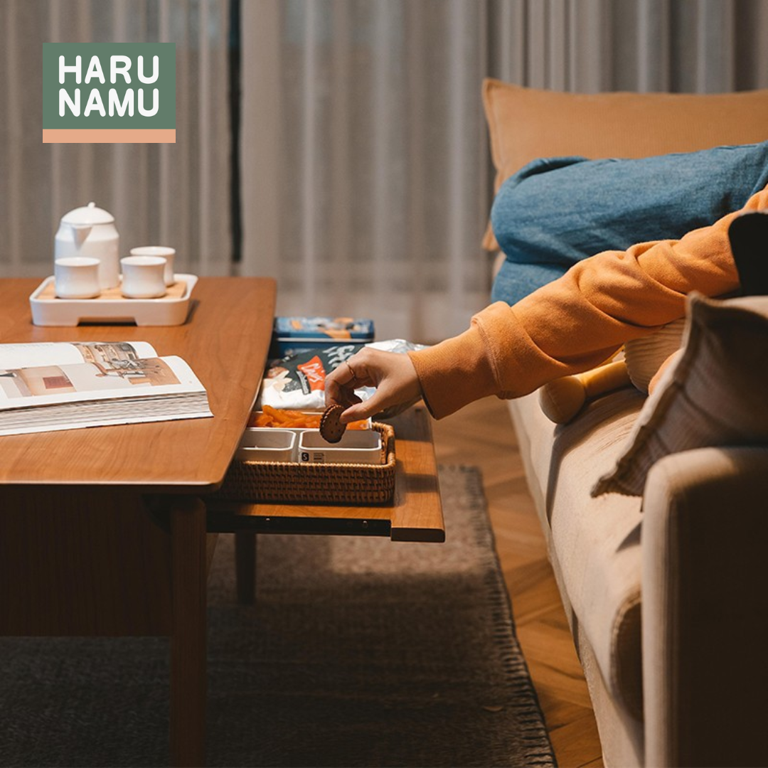TAMAKI Solid Wood Coffee Table