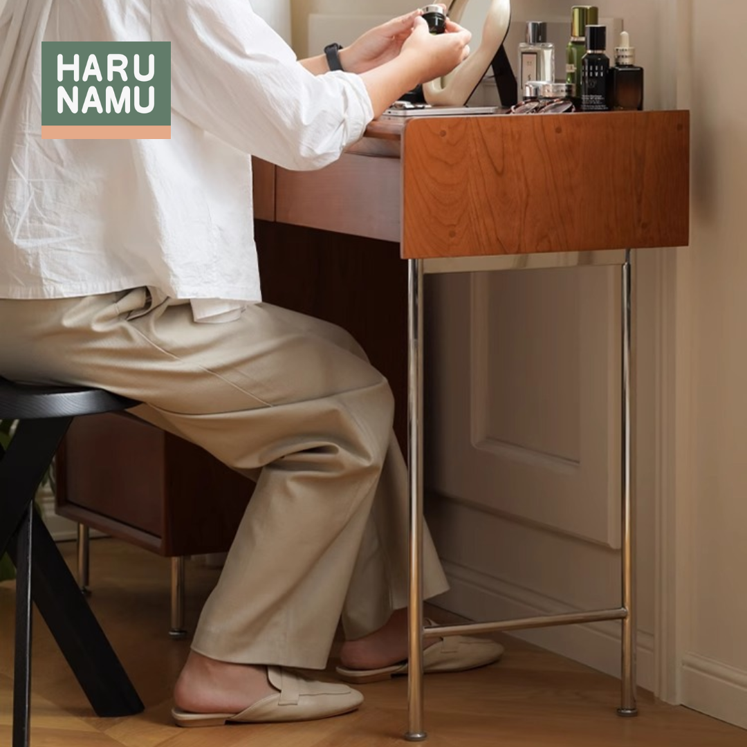 YUKIA Solid Wood Extendable Dressing Table