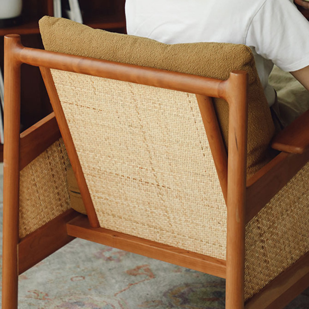 MORIKO Solid Wood Lounge Chair