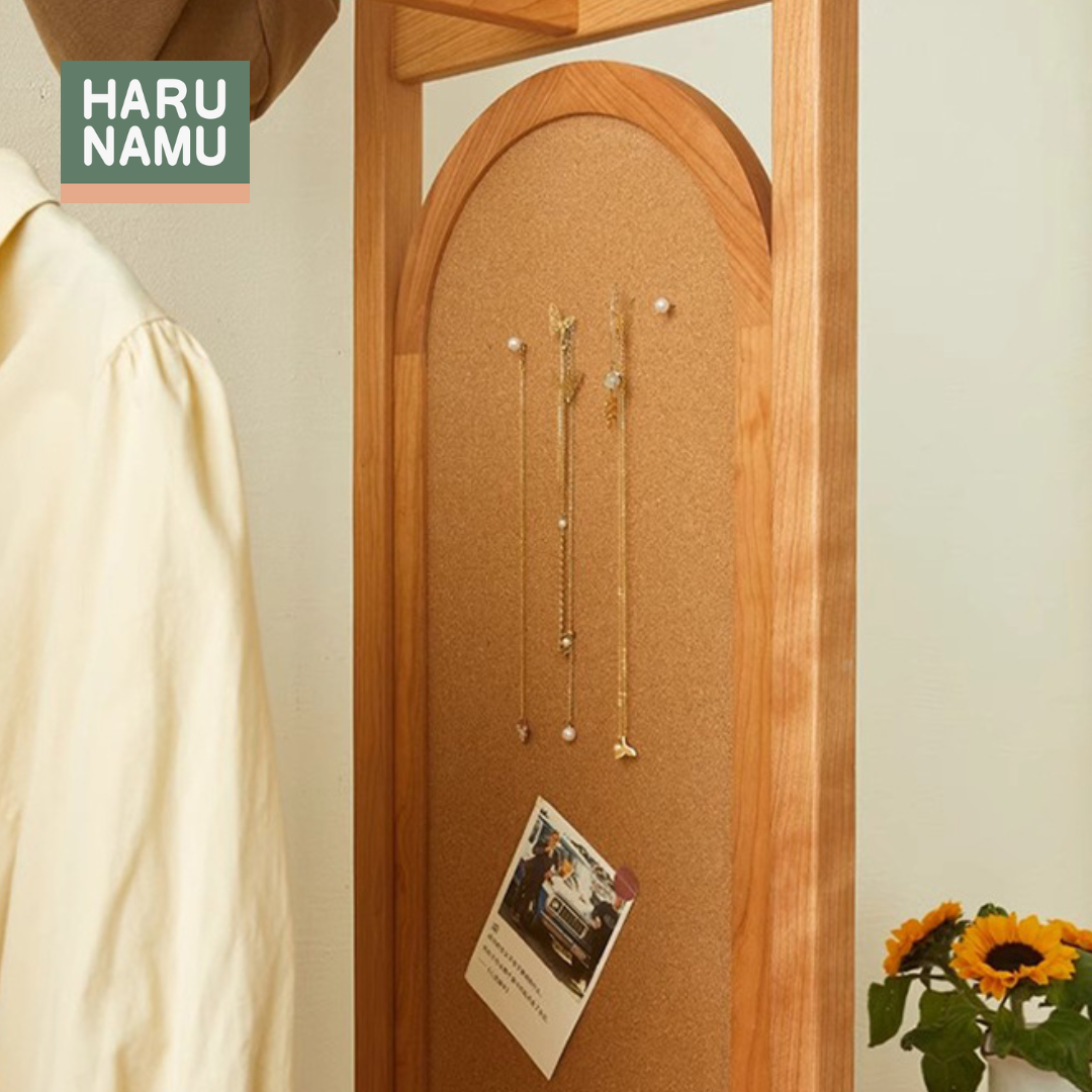 YŪKA Solid Wood Clothing Rack