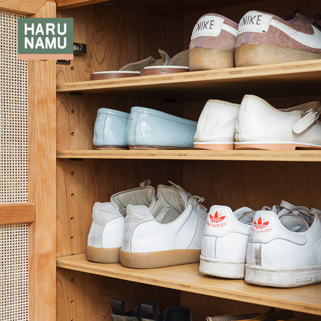 UTSUKUSHI Solid Wood Rattan Shoe Cabinet