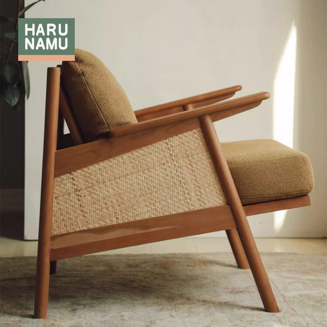 MORIKO Solid Wood Lounge Chair