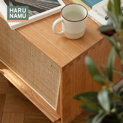 KUTSUROGU Solid Wood Rattan Bedside Cabinet
